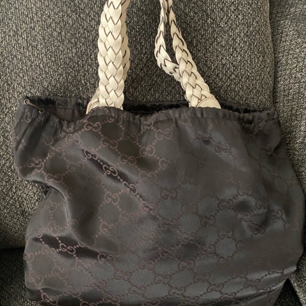 Authentic Gucci Handbag - Picture 2 of 8